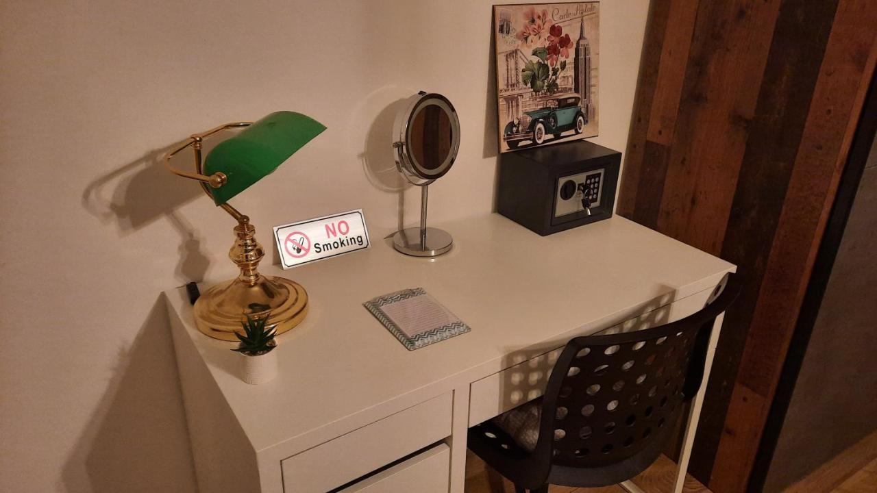 Apartman Twins Self Check In & Self Check Out โอโทชาส ภายนอก รูปภาพ